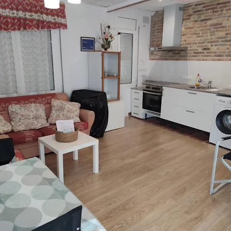 Deltahome Apartman *