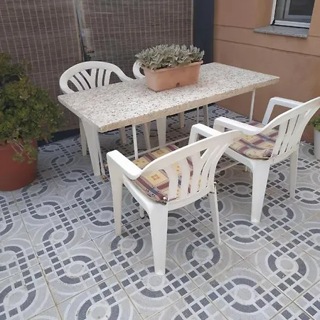 Deltahome Apartman Deltebre